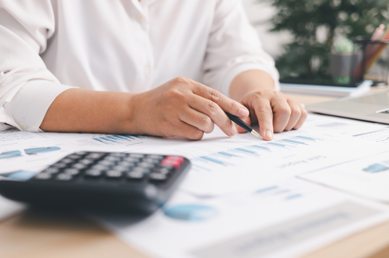 Gestion commerciale, relances clients et fournisseurs